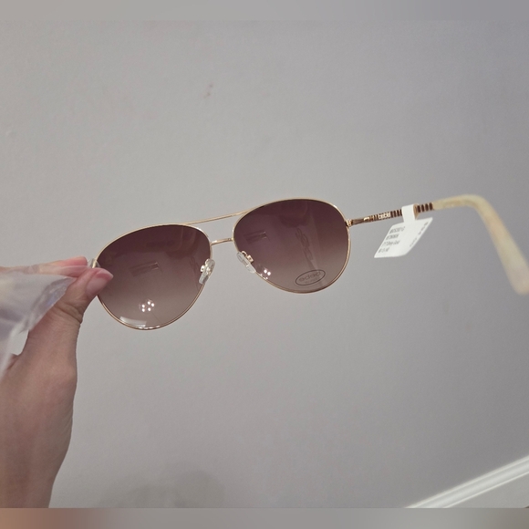 Bebe shiny gold sunglasses NWT - Picture 4 of 5